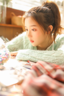 佐伯奈